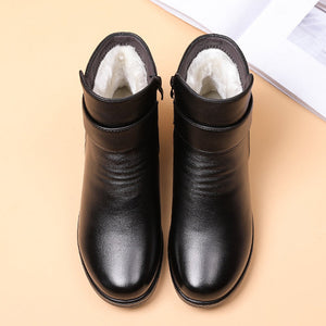 Fløjlsstøvler med metalspænde