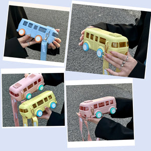 Praktisk drikkedunk i busform