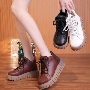 Populære lavskårne støvler med tyk sål