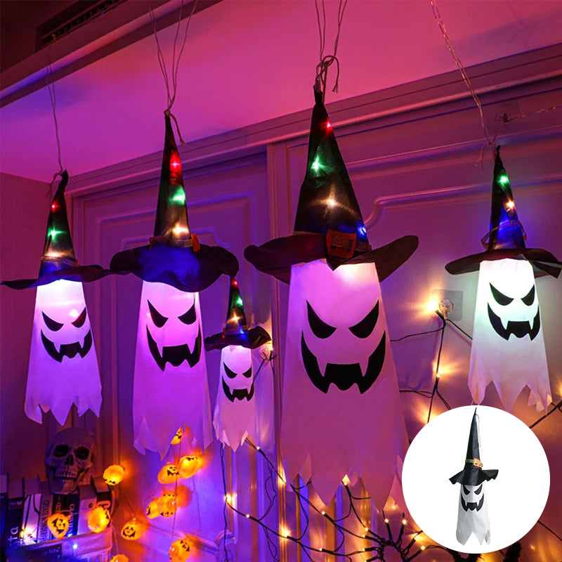 Hængende belyste heksehatte til Halloween