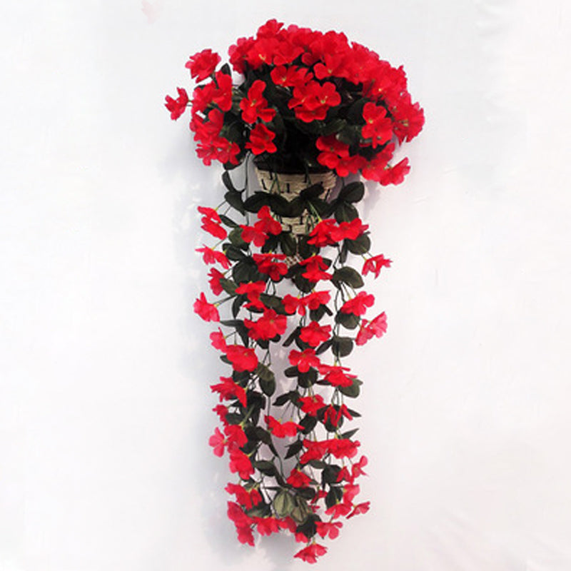 Kunstig blomsterkurv til ophængning