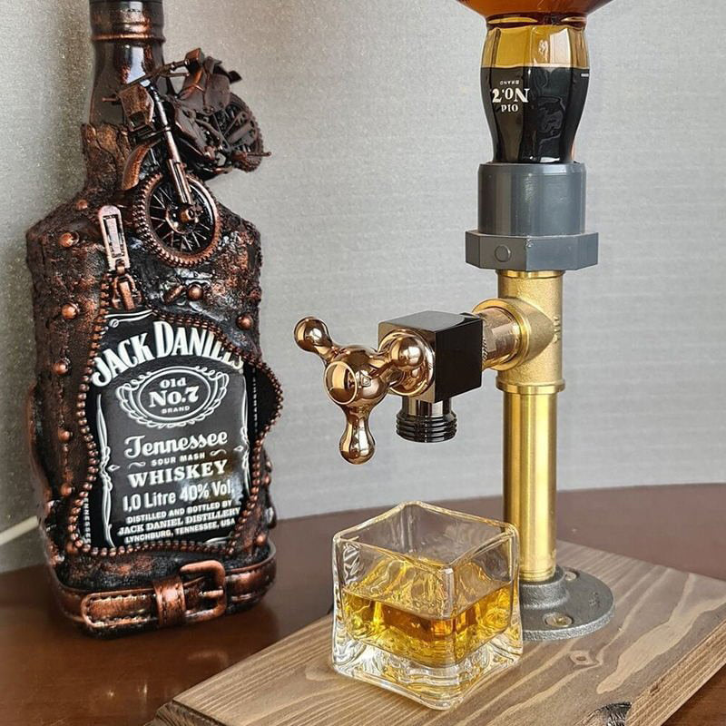 Spiritus Whisky dispenser i massivt træ
