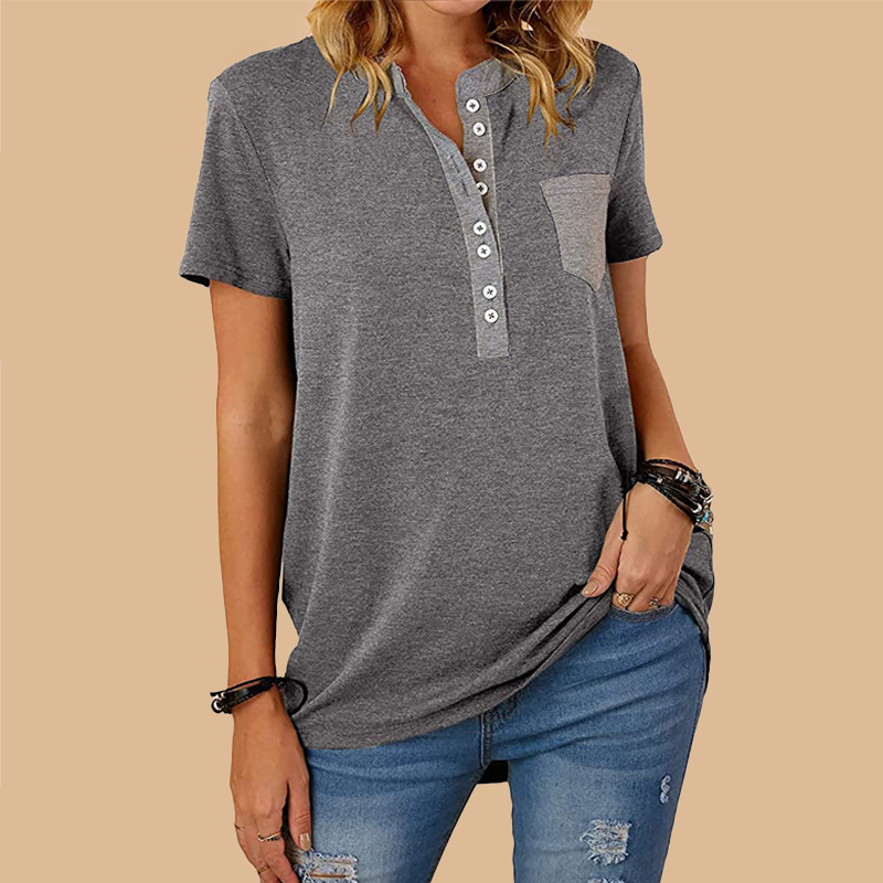 T-shirt med lomme og knapper