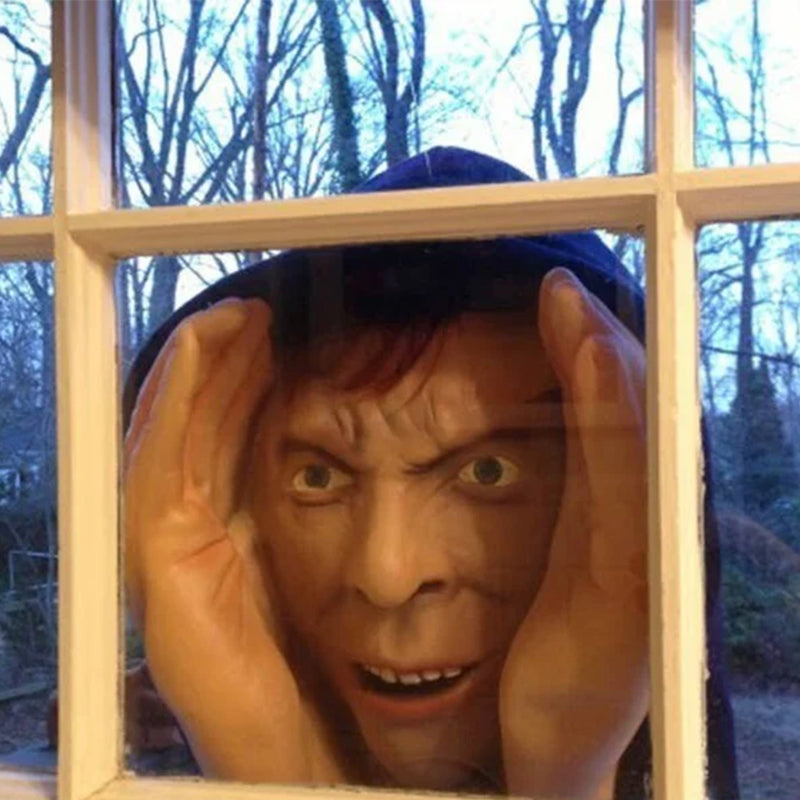 Skræmmende lurerfigur