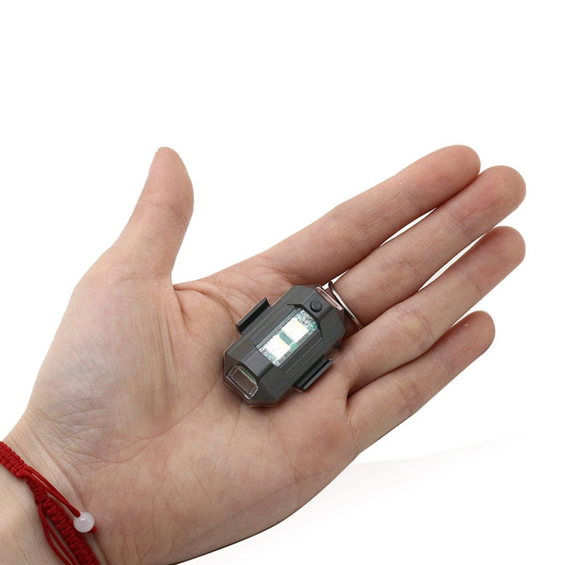 4 farver LED flystroboskoplys og USB-opladning