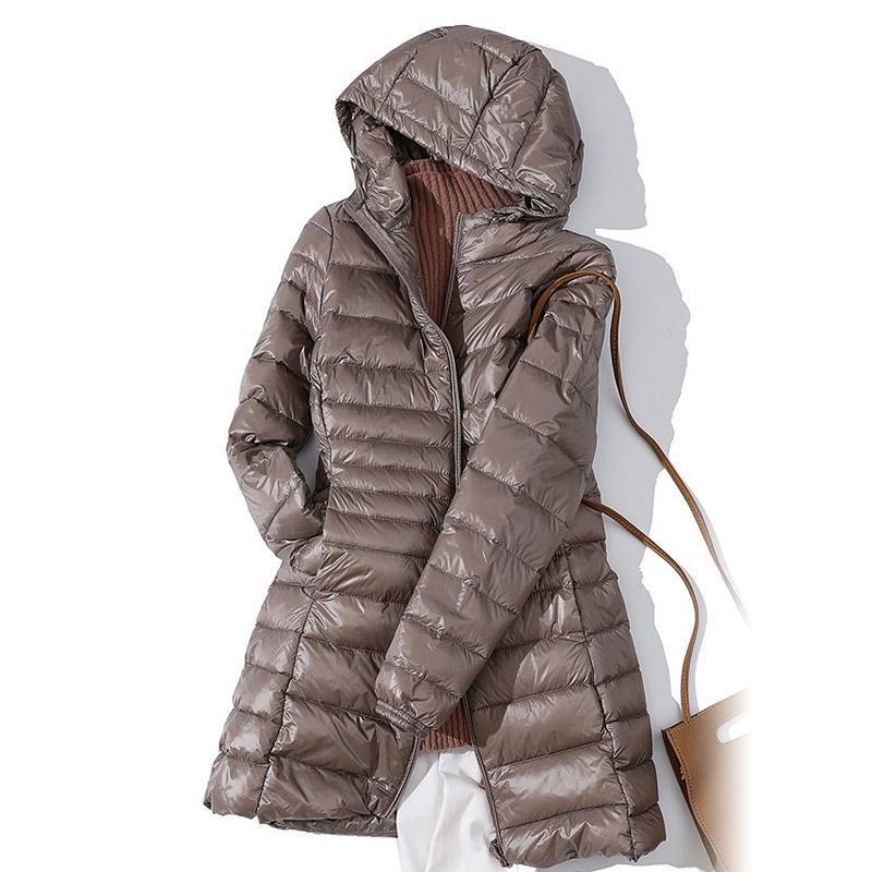 Letvægts mellemlang jakke til kvinder