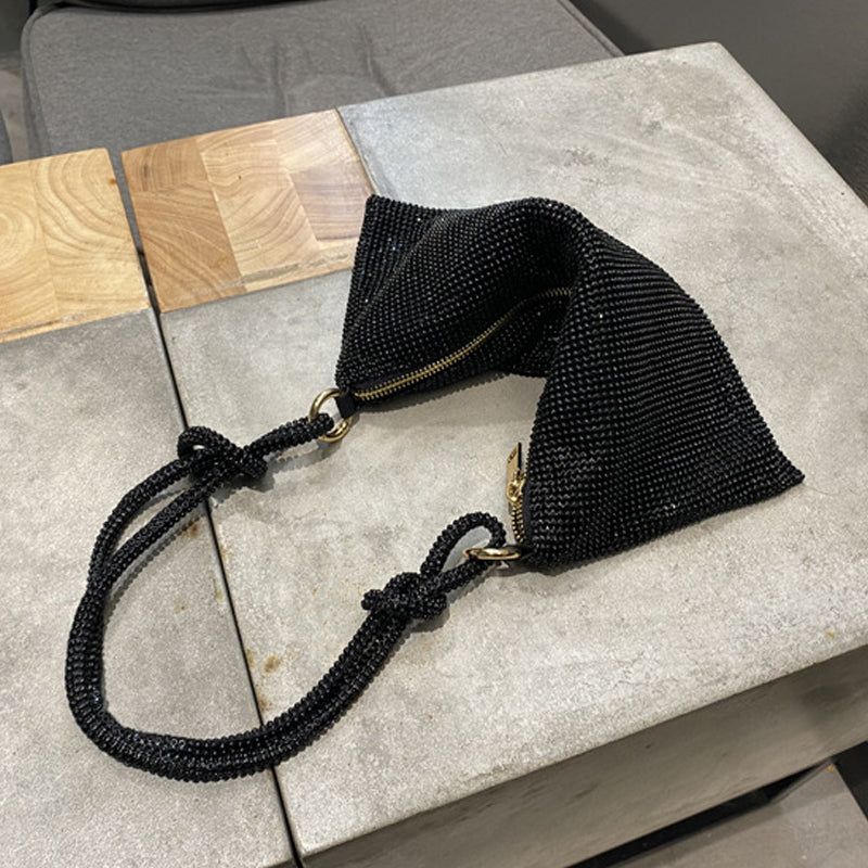 Luksuriøs designerhåndtaske med skinnende rhinsten