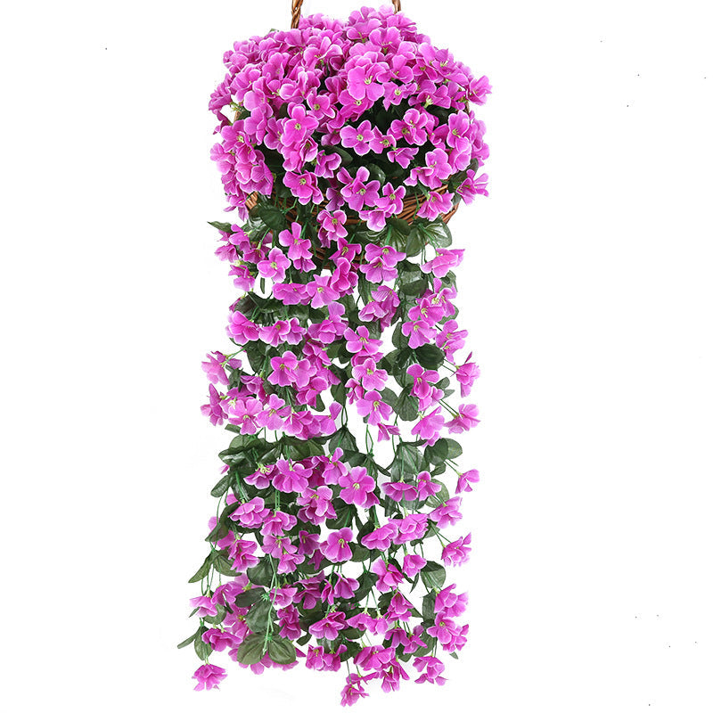 Kunstig blomsterkurv til ophængning