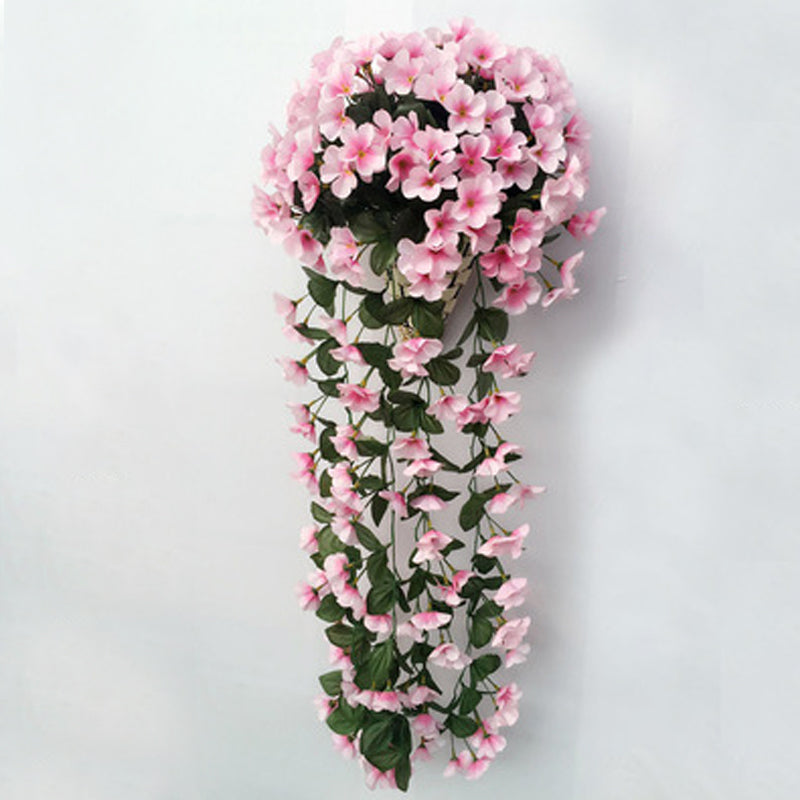 Kunstig blomsterkurv til ophængning